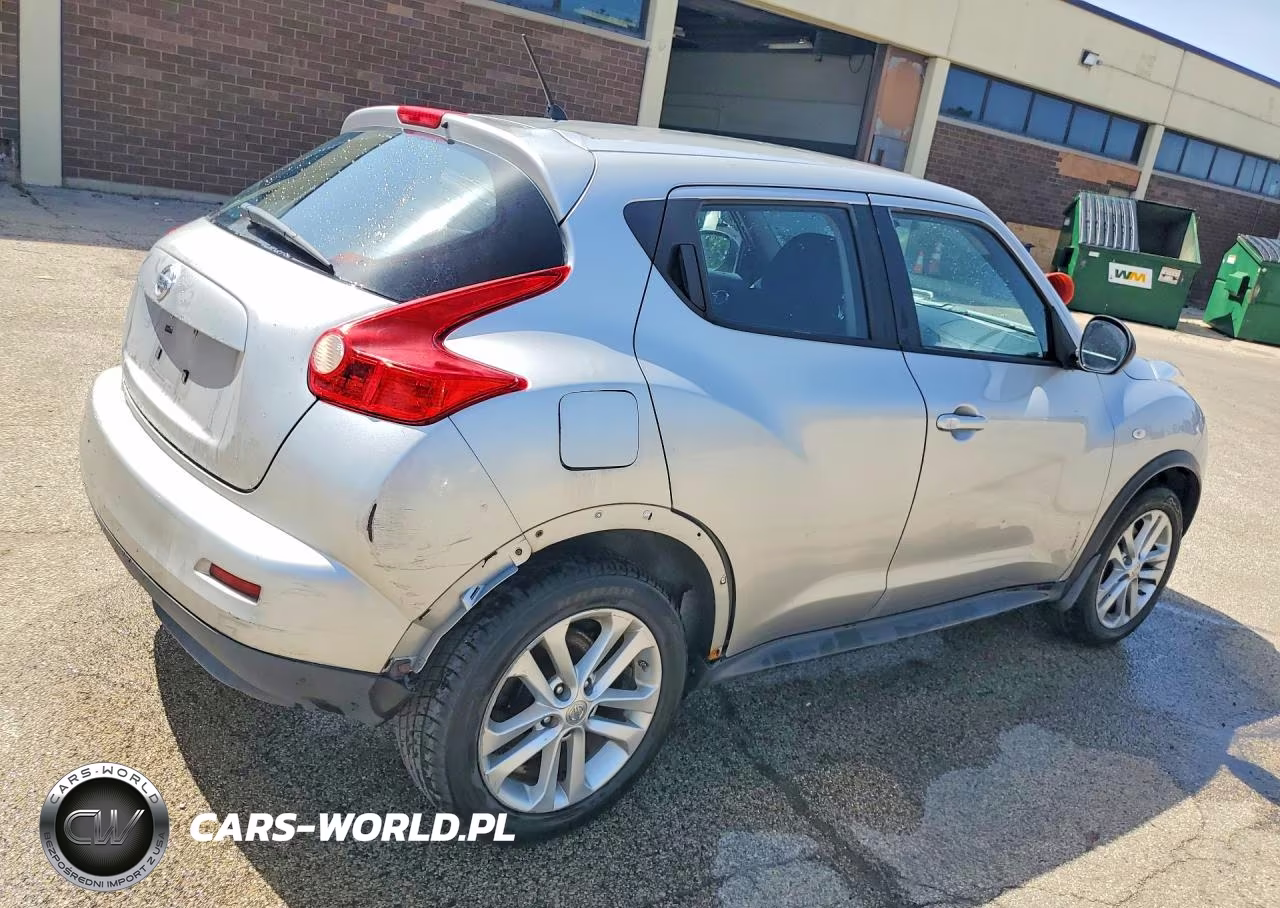 2011 Nissan Juke S VIN:JN8AF5MR0BT017069 - 3