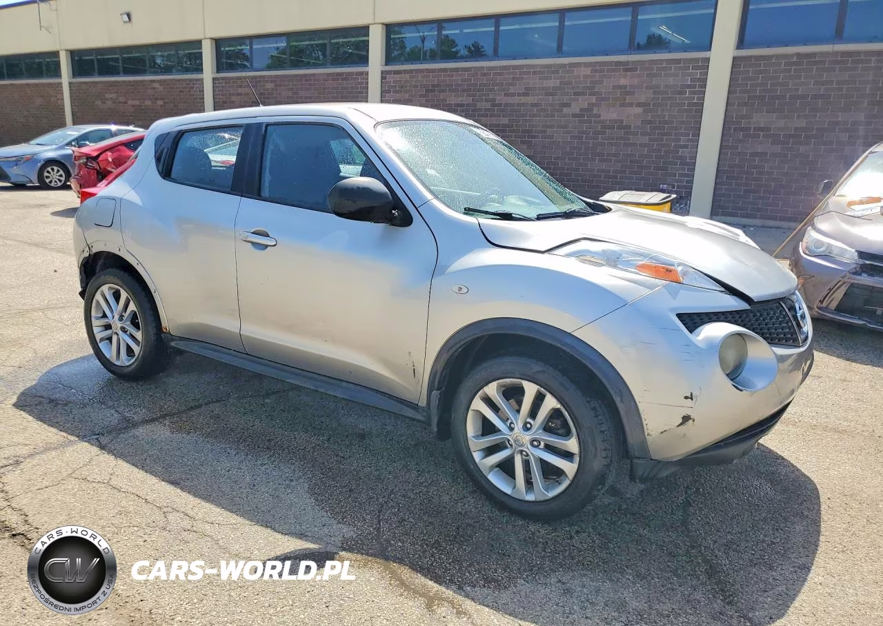 2011 Nissan Juke S VIN:JN8AF5MR0BT017069 - 4