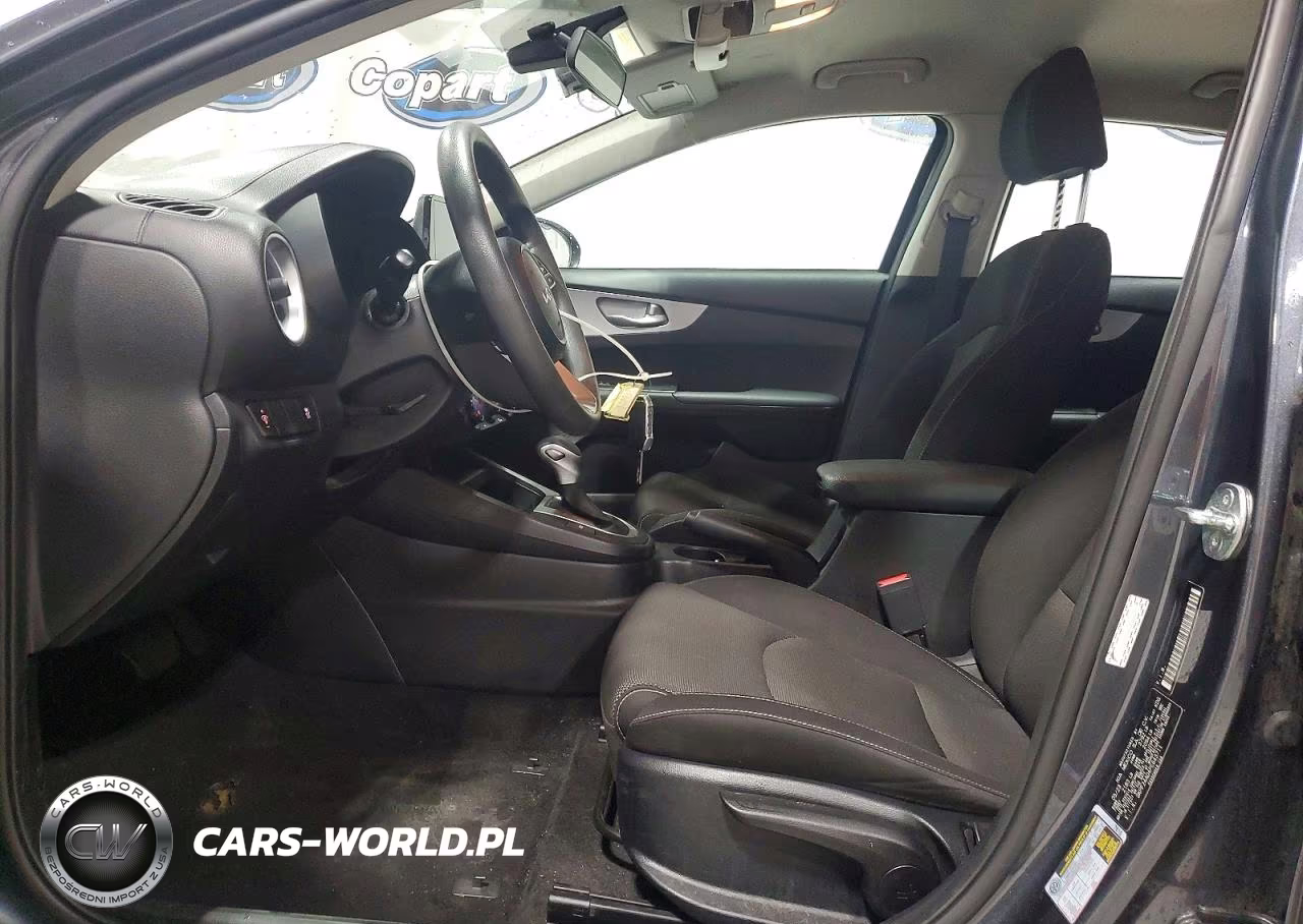 2023 Kia Forte Lxs VIN:3KPF24AD4PE643711 - 7