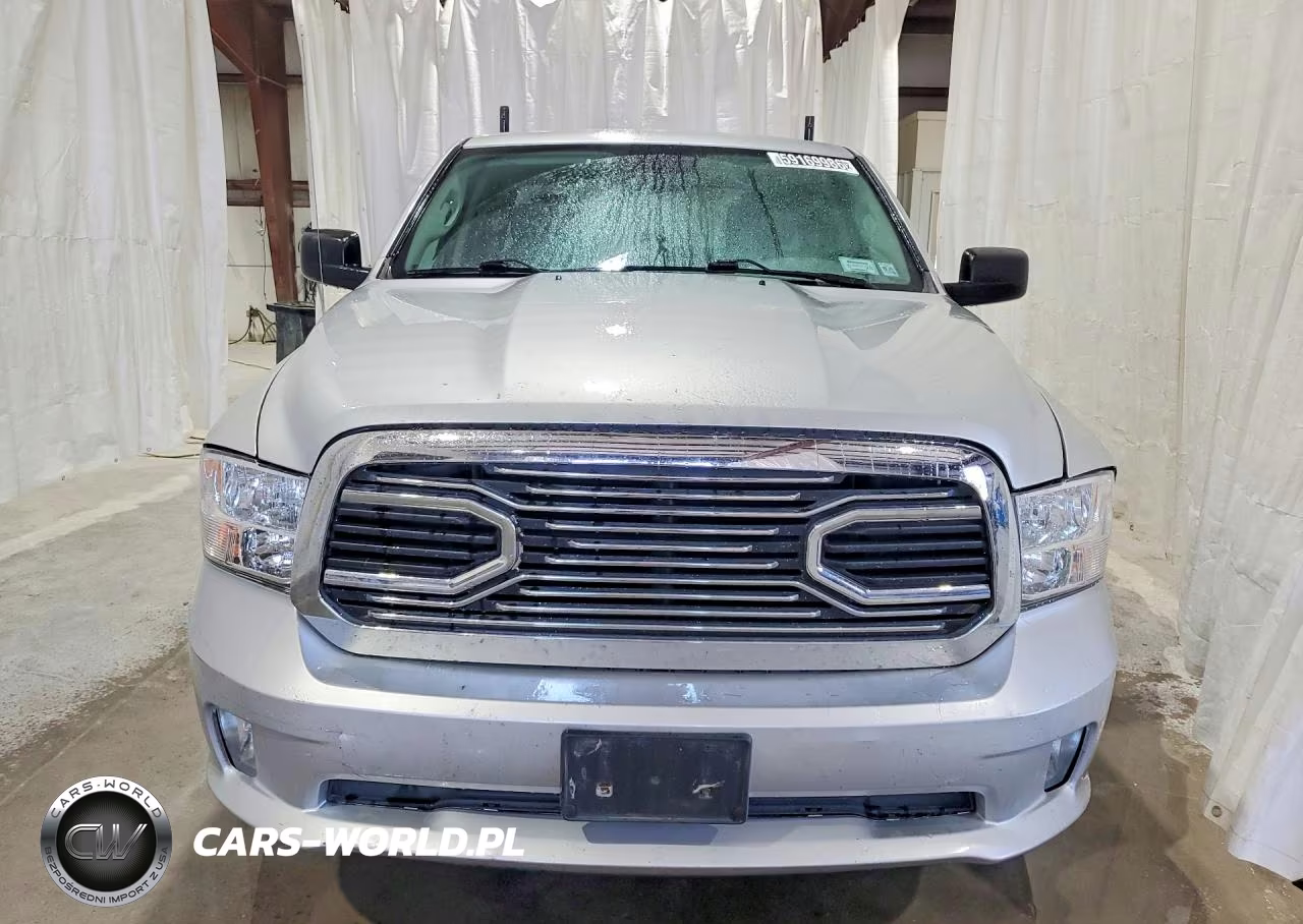 2017 Ram 1500 Sport VIN:1C6RR7FG3HS718501 - 5