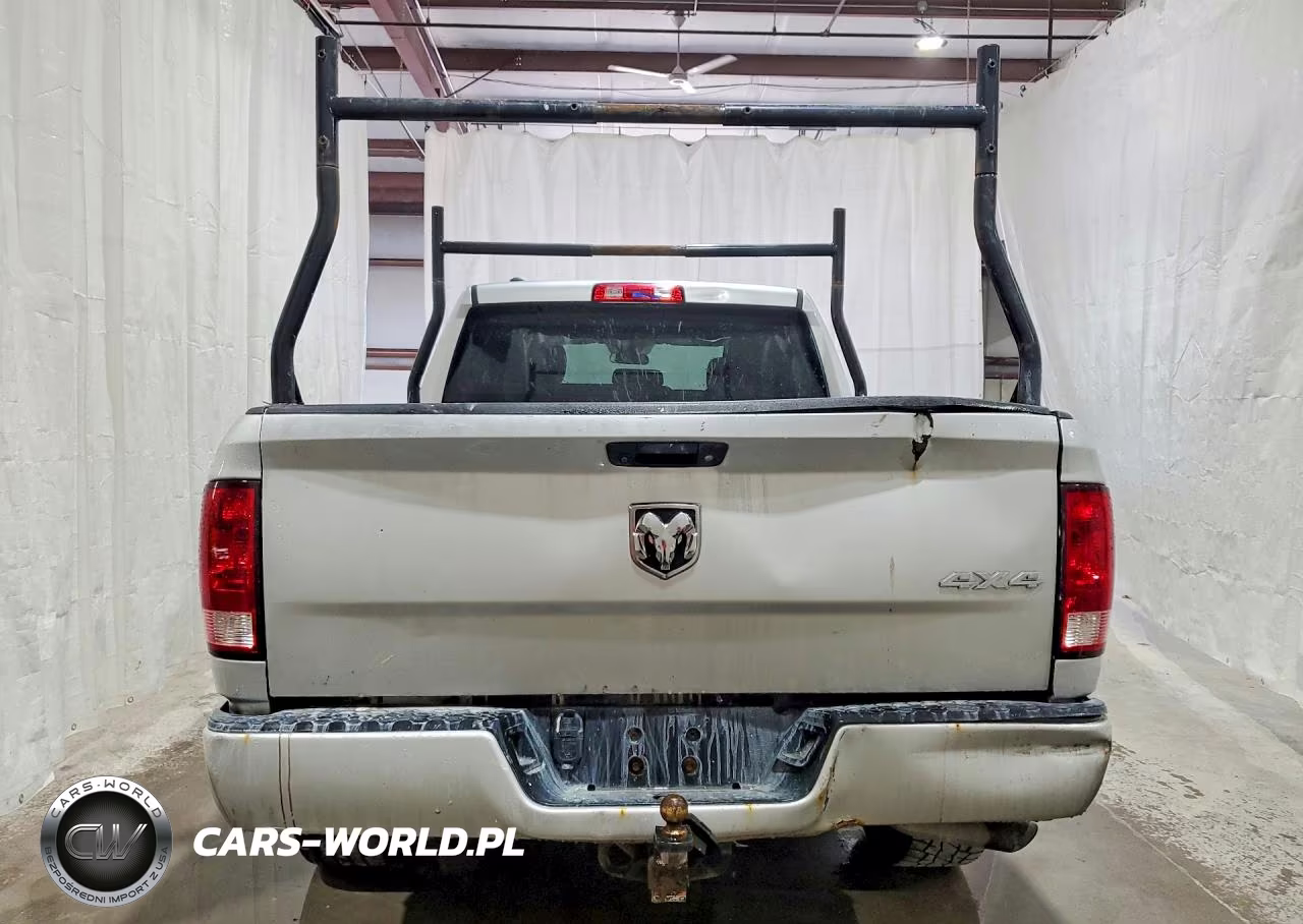 2017 Ram 1500 Sport VIN:1C6RR7FG3HS718501 - 6