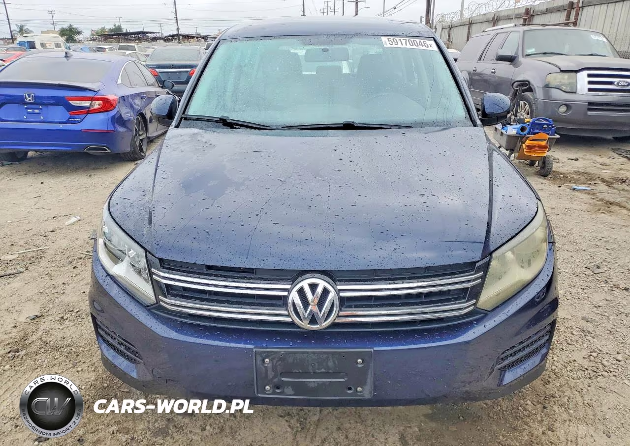 2012 Volkswagen Tiguan S VIN:WVGBV7AX9CW560708 - 5