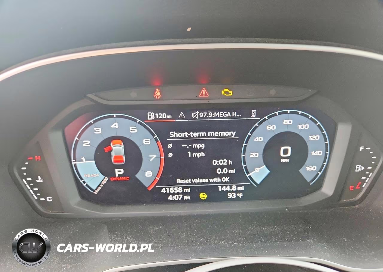 2022 Audi Q3 Premium 40 VIN:WA1AUCF36N1149083 - 9