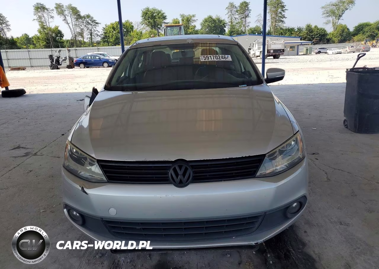 2012 Volkswagen Jetta VIN:3VWLP7AJ6CM399794 - 5