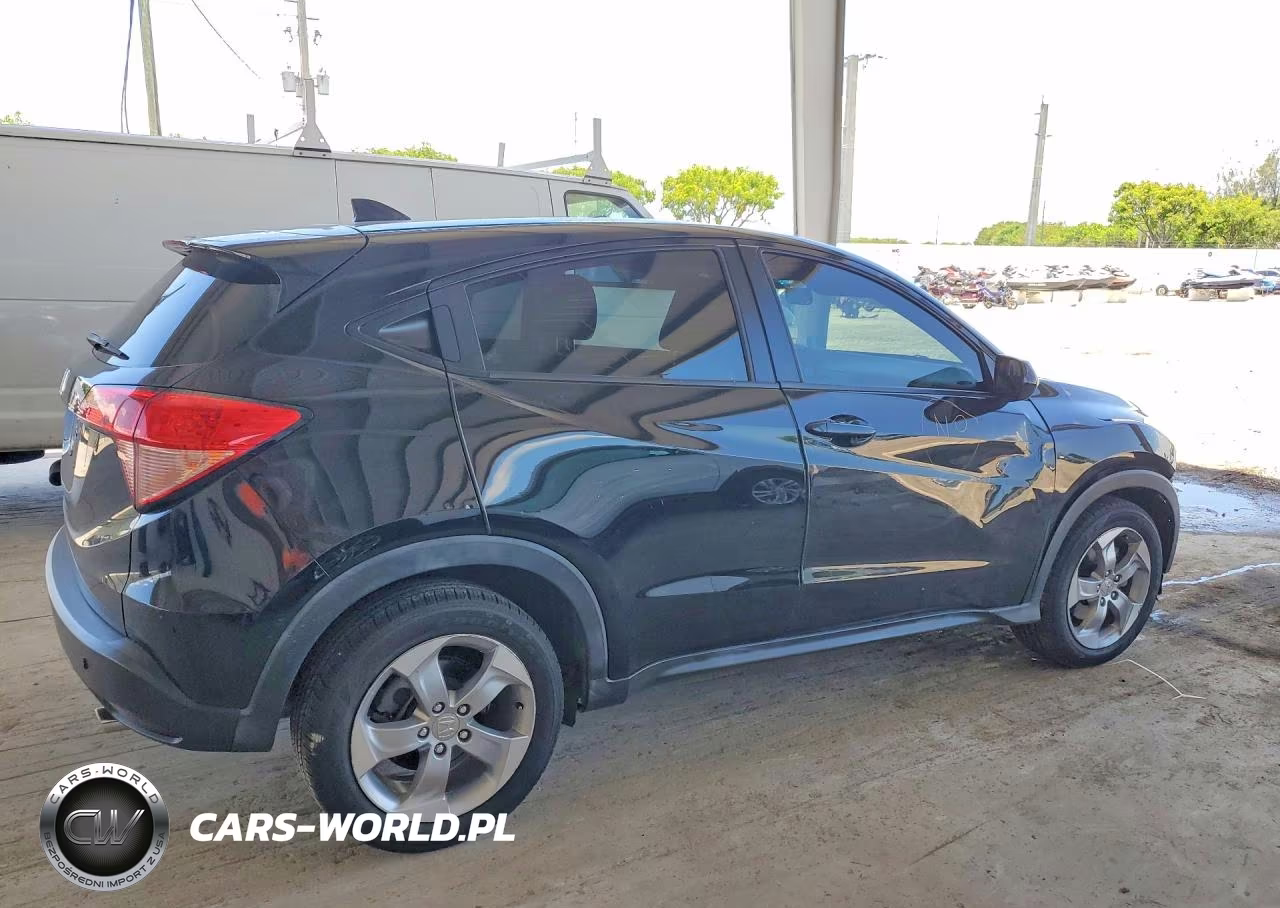 2017 Honda Hr-V Lx VIN:3CZRU5H32HG707853 - 3