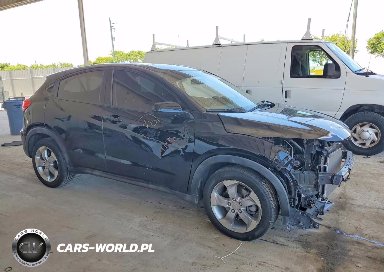 2017 Honda Hr-V Lx VIN:3CZRU5H32HG707853 - 4