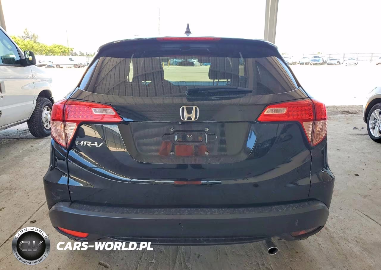 2017 Honda Hr-V Lx VIN:3CZRU5H32HG707853 - 6