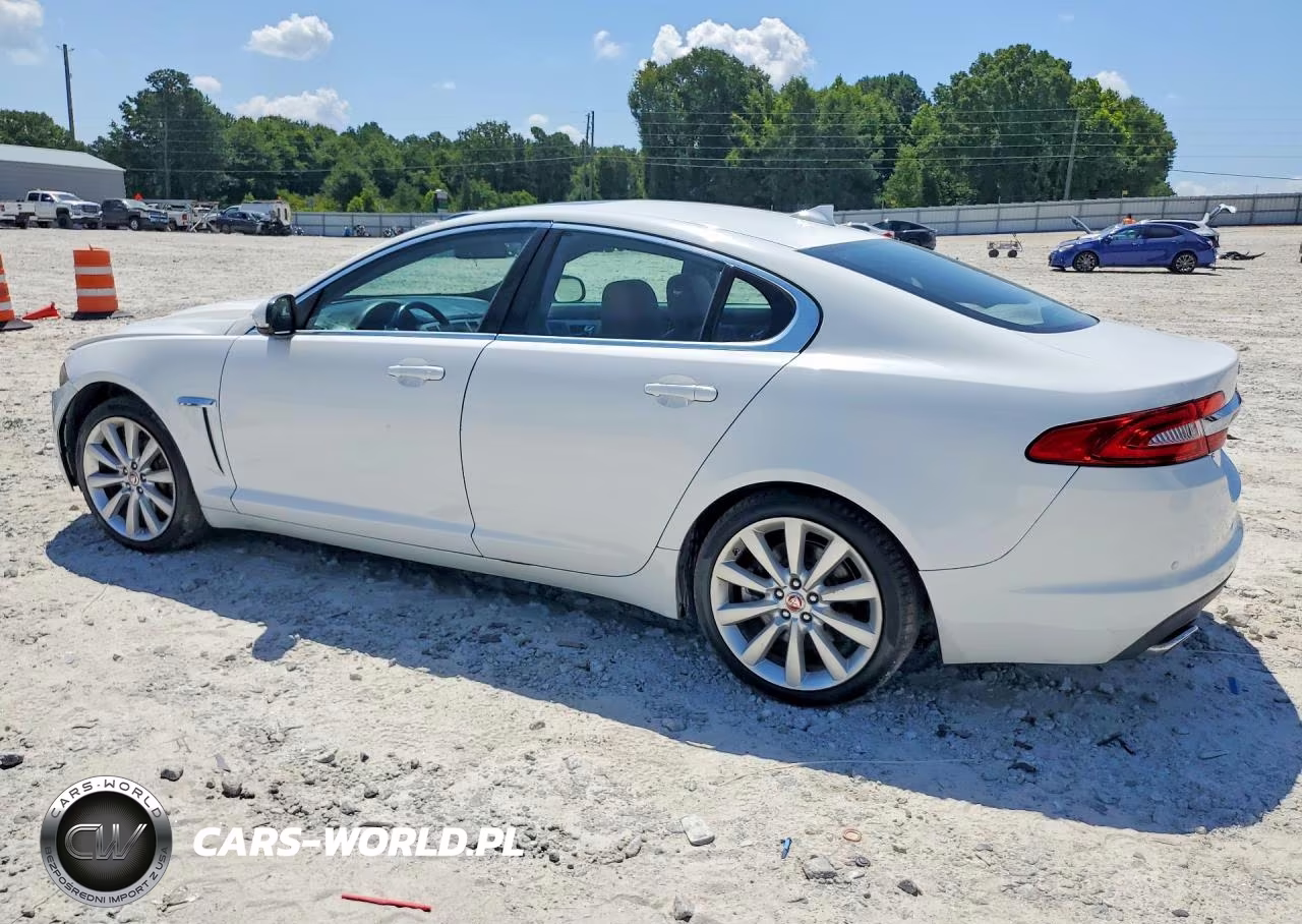 JAGUAR XF VIN:SAJWJ0EF8E8U18305 - 2