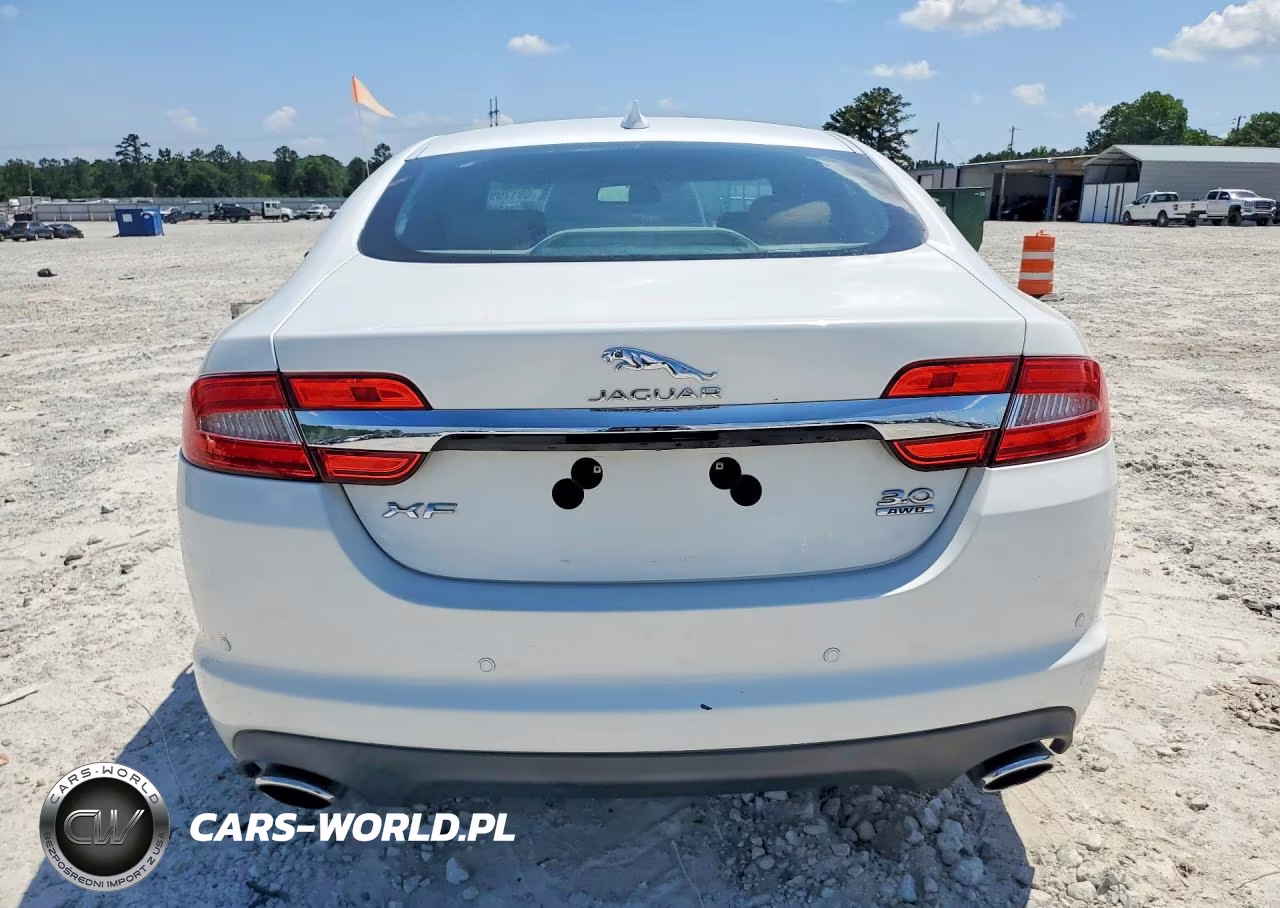 JAGUAR XF VIN:SAJWJ0EF8E8U18305 - 6