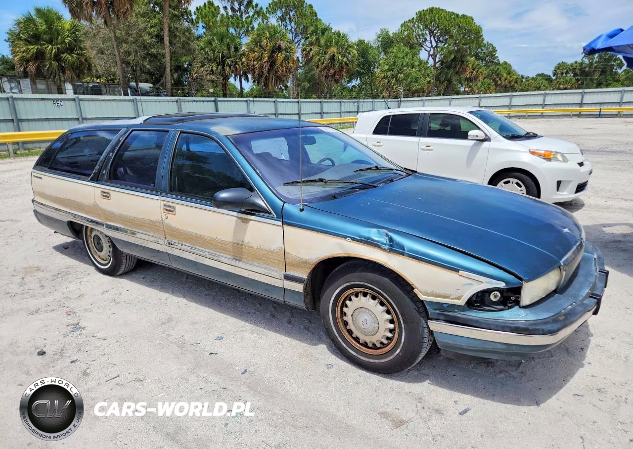 1995 Buick Roadmaster Estate VIN:1G4BR82P8SR416654 - 4