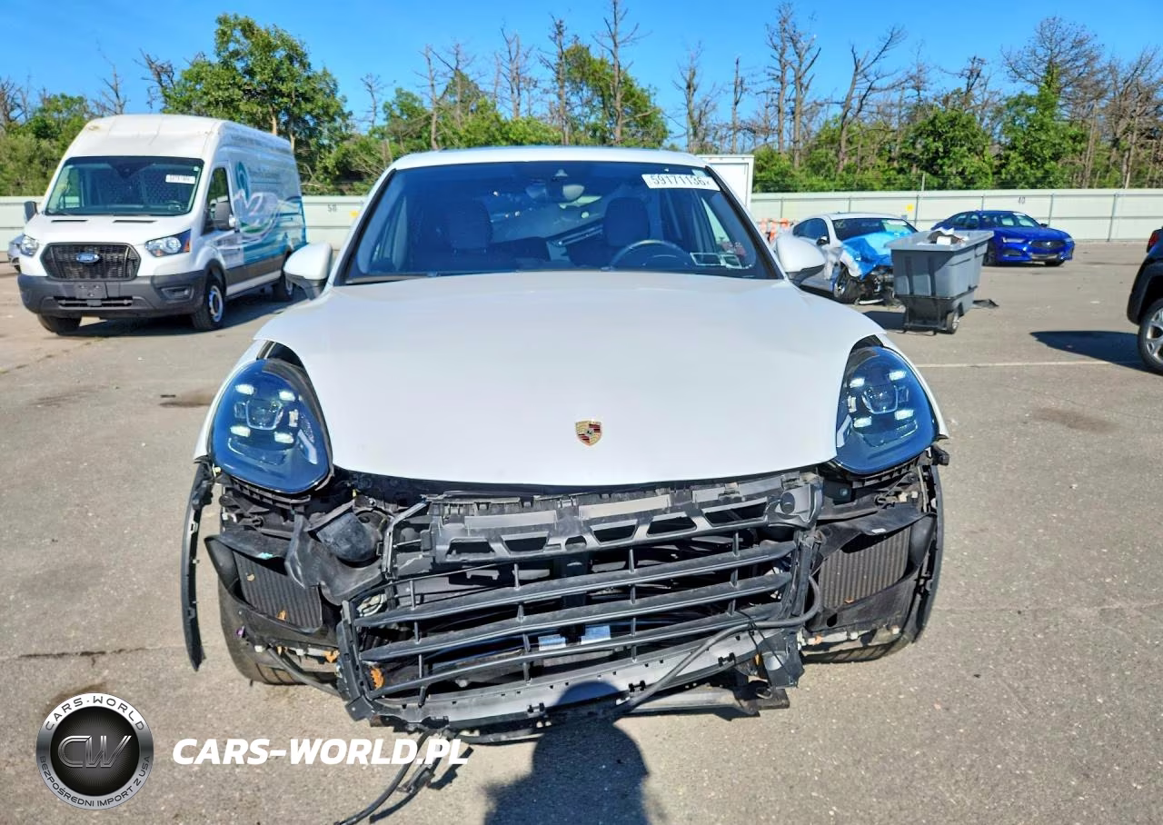 2015 Porsche Cayenne Turbo VIN:WP1AC2A28FLA81147 - 5