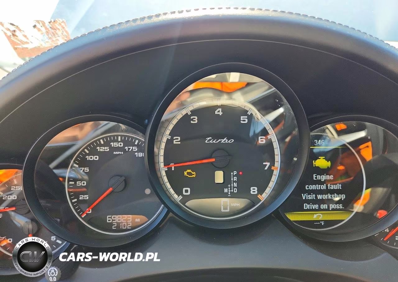 2015 Porsche Cayenne Turbo VIN:WP1AC2A28FLA81147 - 9