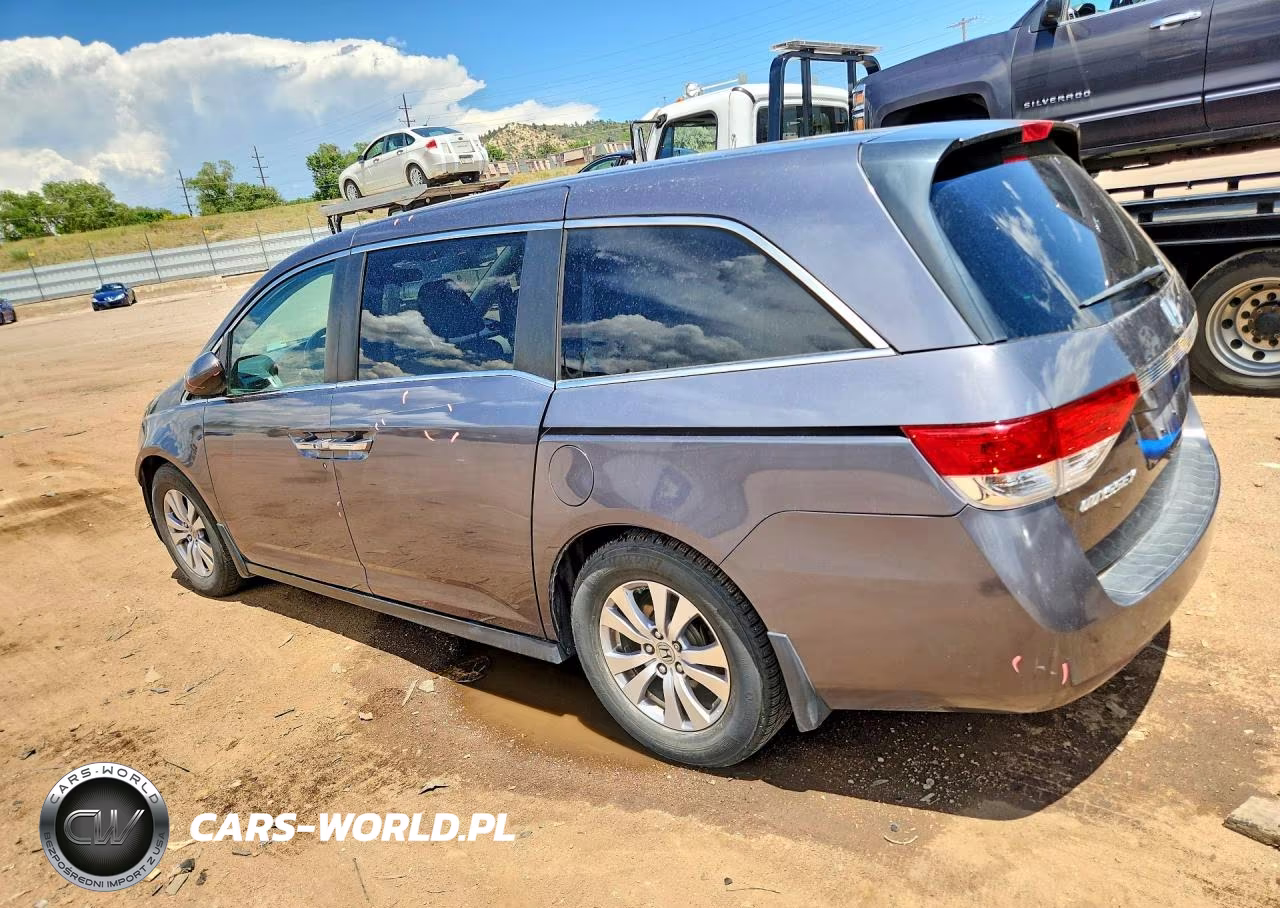 2015 Honda Odyssey Ex VIN:5FNRL5H47FB121556 - 2