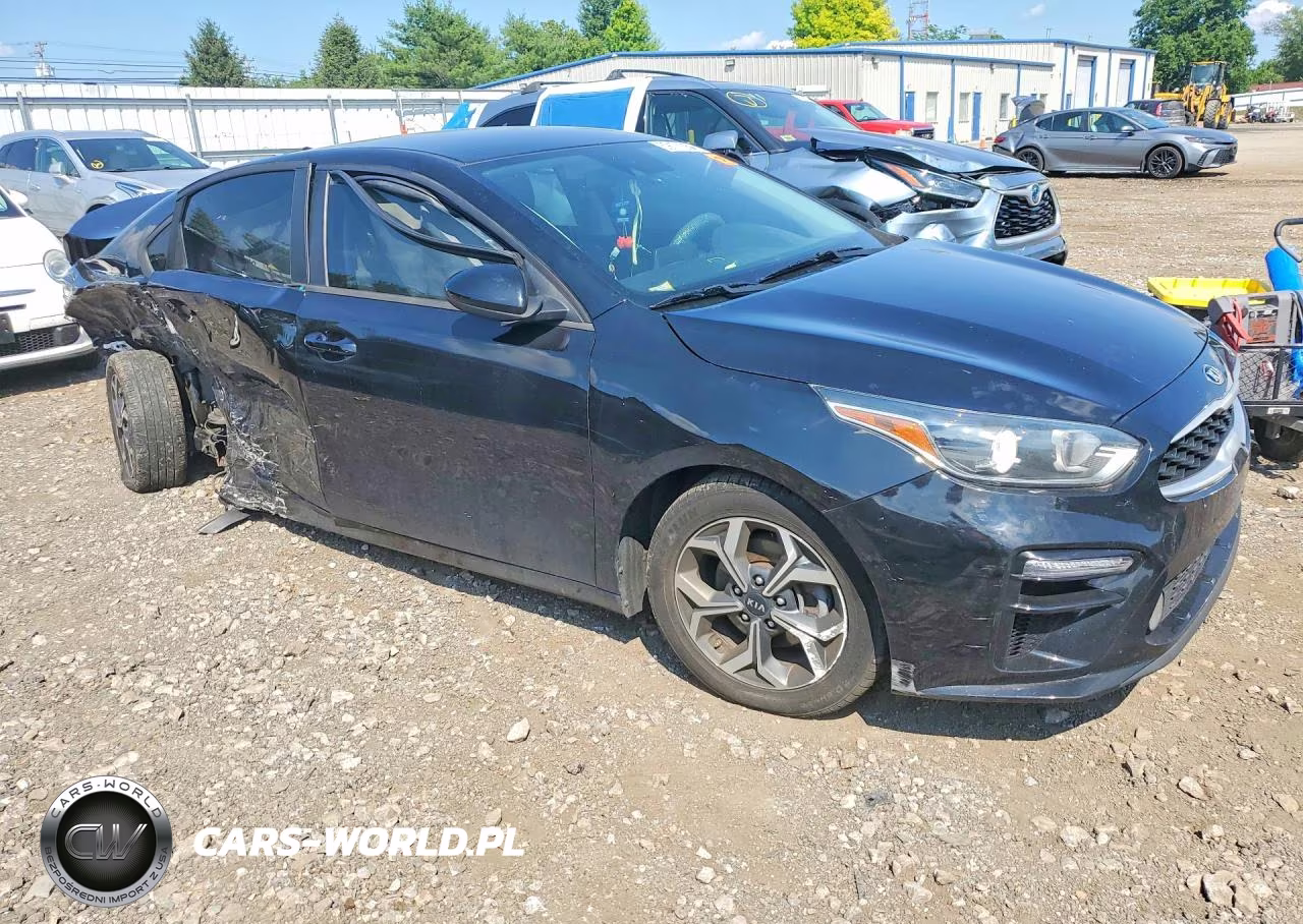 2021 Kia Forte Lxs VIN:3KPF24AD9ME332657 - 4