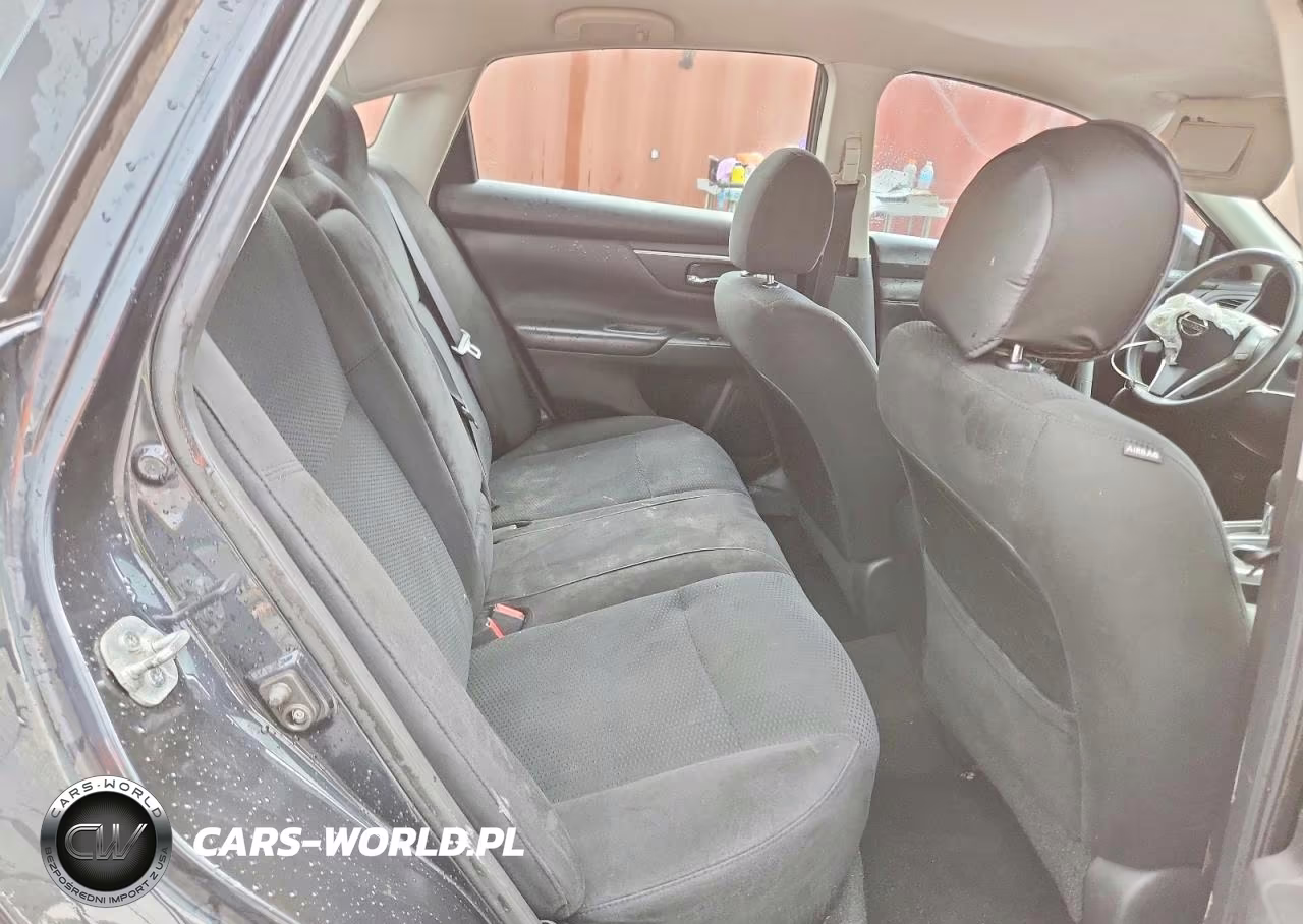 2015 Nissan Altima 2.5 VIN:1N4AL3AP2FC484999 - 10