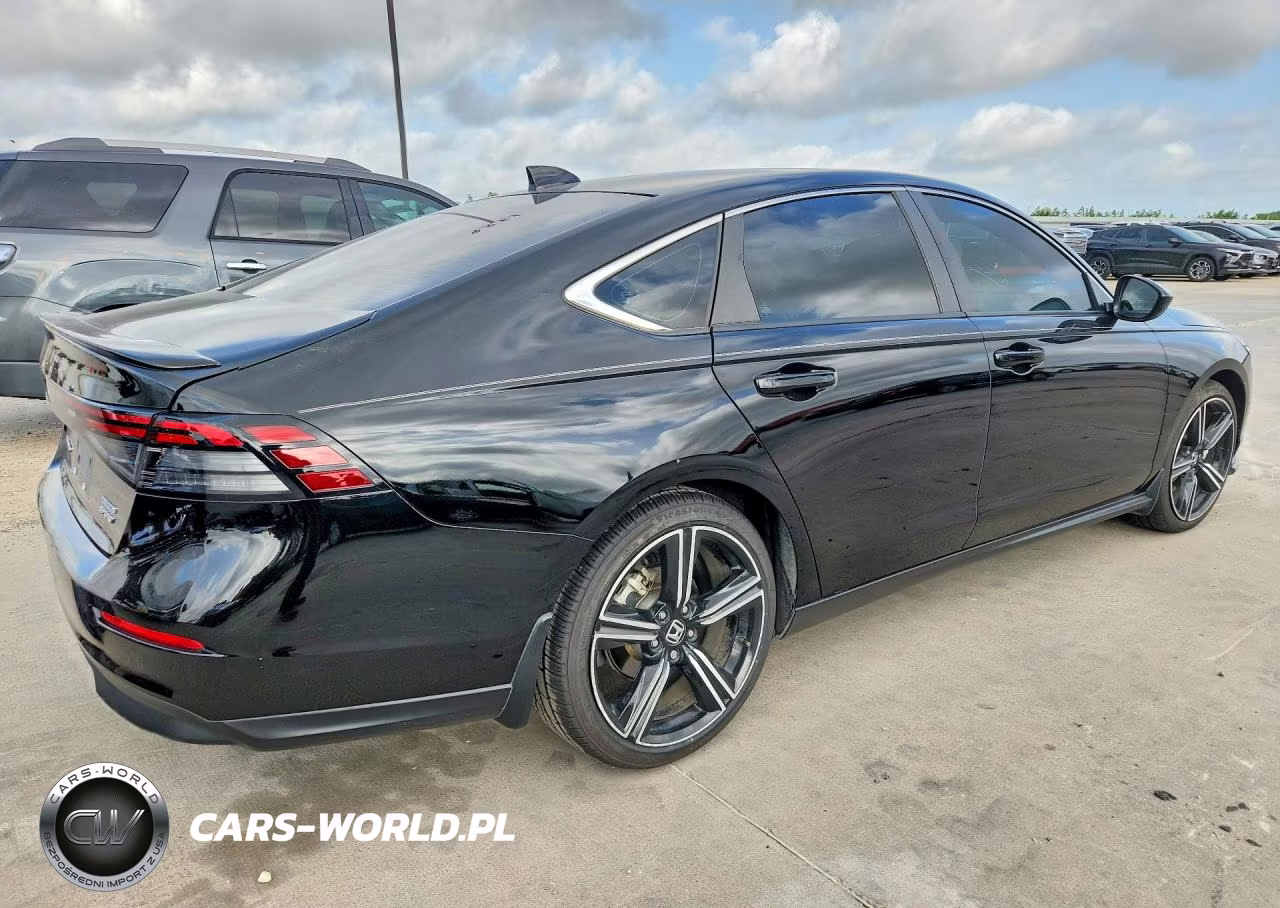 2023 Honda Accord Hybrid Sport VIN:1HGCY2F58PA016523 - 3