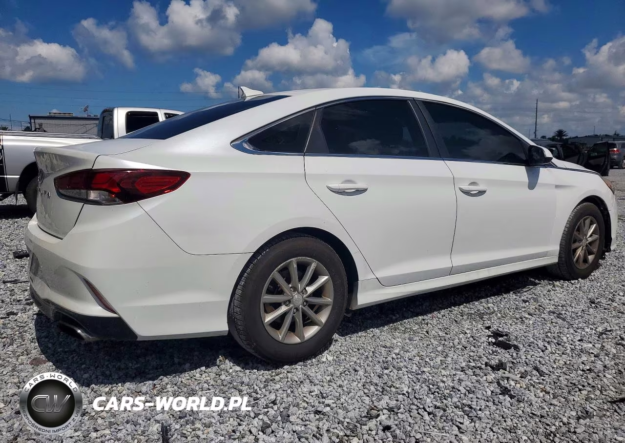 2018 Hyundai Sonata Se VIN:5NPE24AF4JH670701 - 3