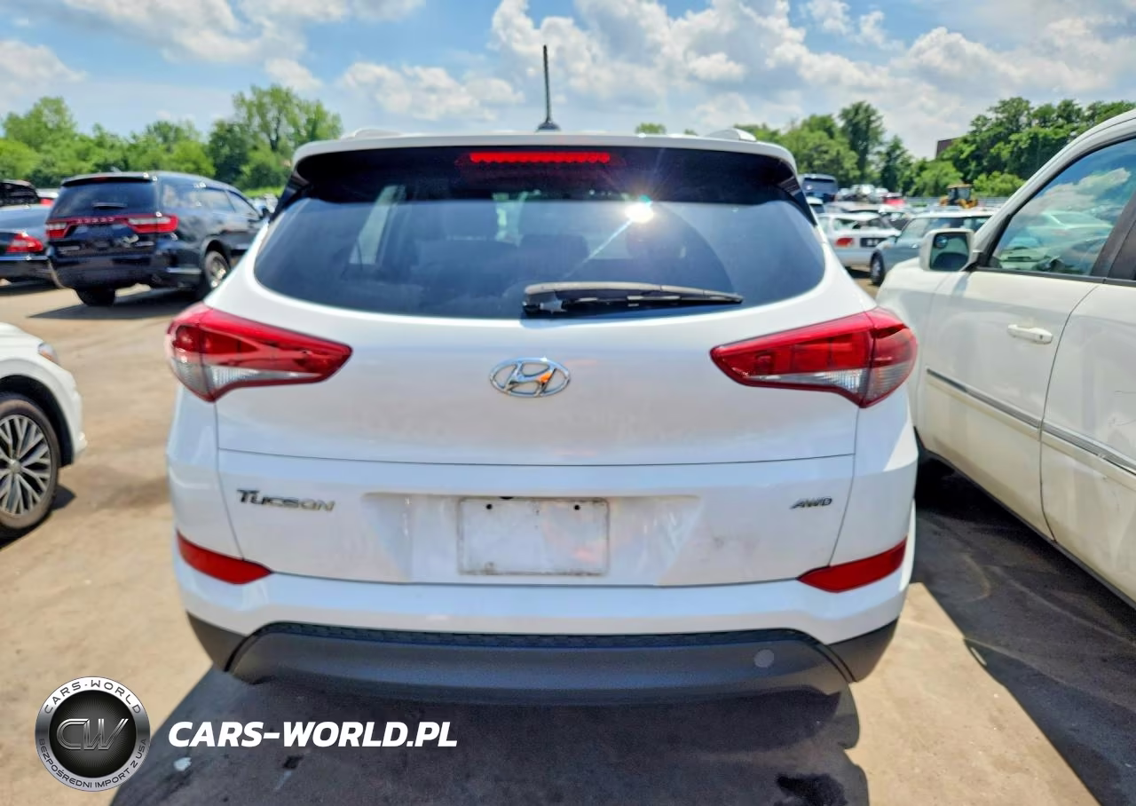 2017 Hyundai Tucson Se VIN:KM8J3CA42HU552453 - 6