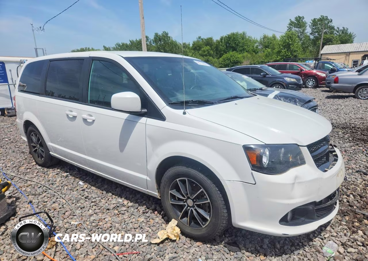 2018 Dodge Grand Caravan Se VIN:2C4RDGBG4JR220778 - 4