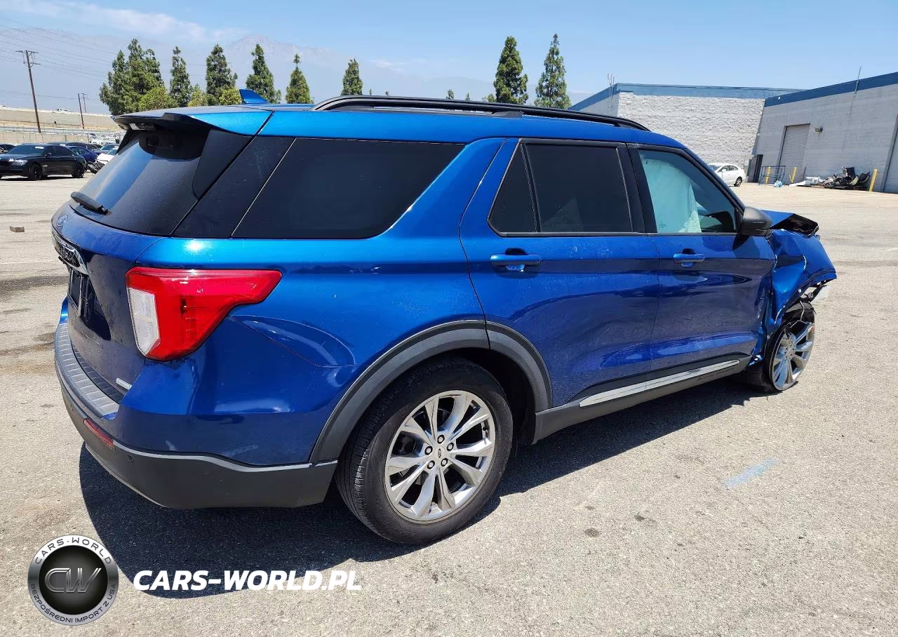 2020 Ford Explorer Xlt VIN:1FMSK7DH6LGA16500 - 3