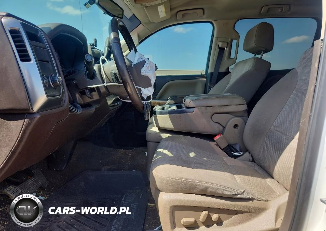 2018 Chevrolet Silverado C1500 Lt VIN:3GCPCREC6JG412823 - 7