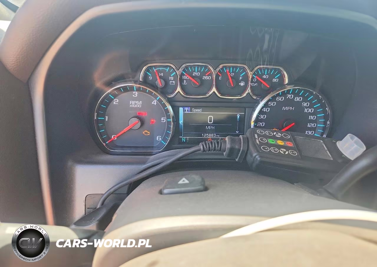 2018 Chevrolet Silverado C1500 Lt VIN:3GCPCREC6JG412823 - 9