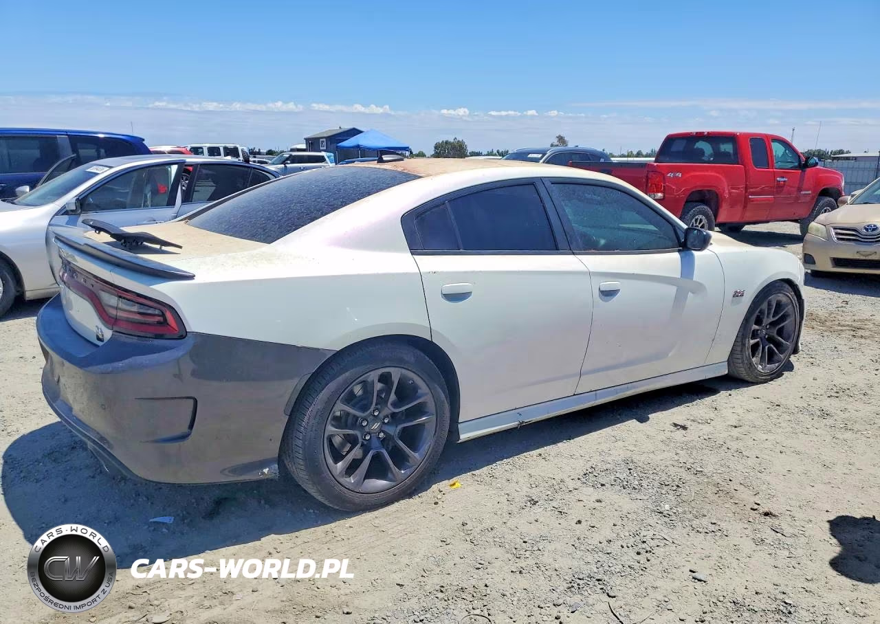 2020 Dodge Charger Scat Pack VIN:2C3CDXGJ8LH182320 - 3