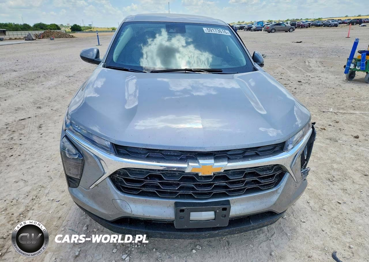 2026 Chevrolet Trax Ls VIN:KL77LFEP3TC067044 - 5
