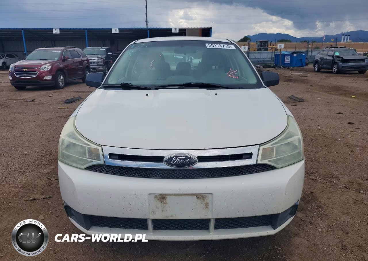 2010 Ford Focus VIN:1FAHP3FN6AW222792 - 5