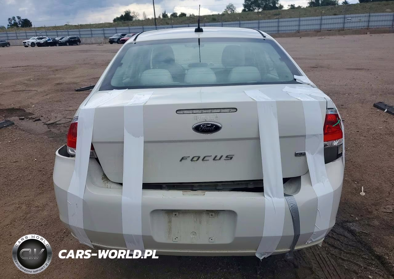 2010 Ford Focus VIN:1FAHP3FN6AW222792 - 6