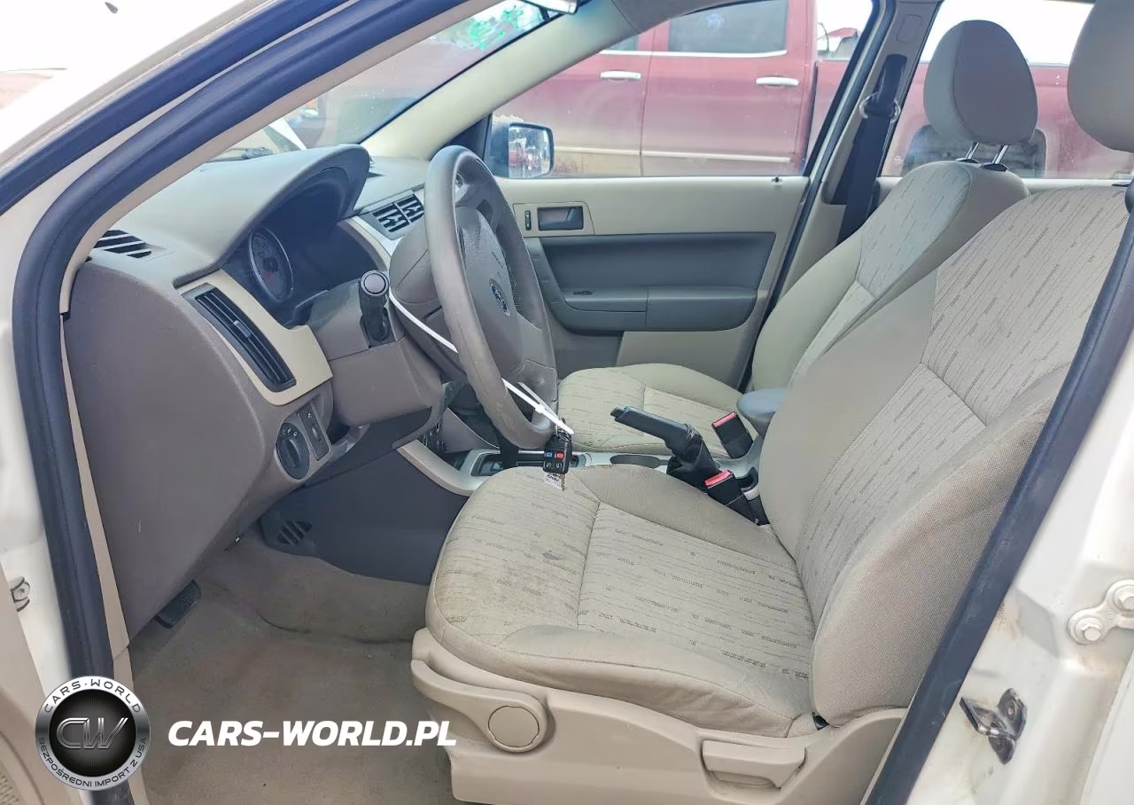 2010 Ford Focus VIN:1FAHP3FN6AW222792 - 7