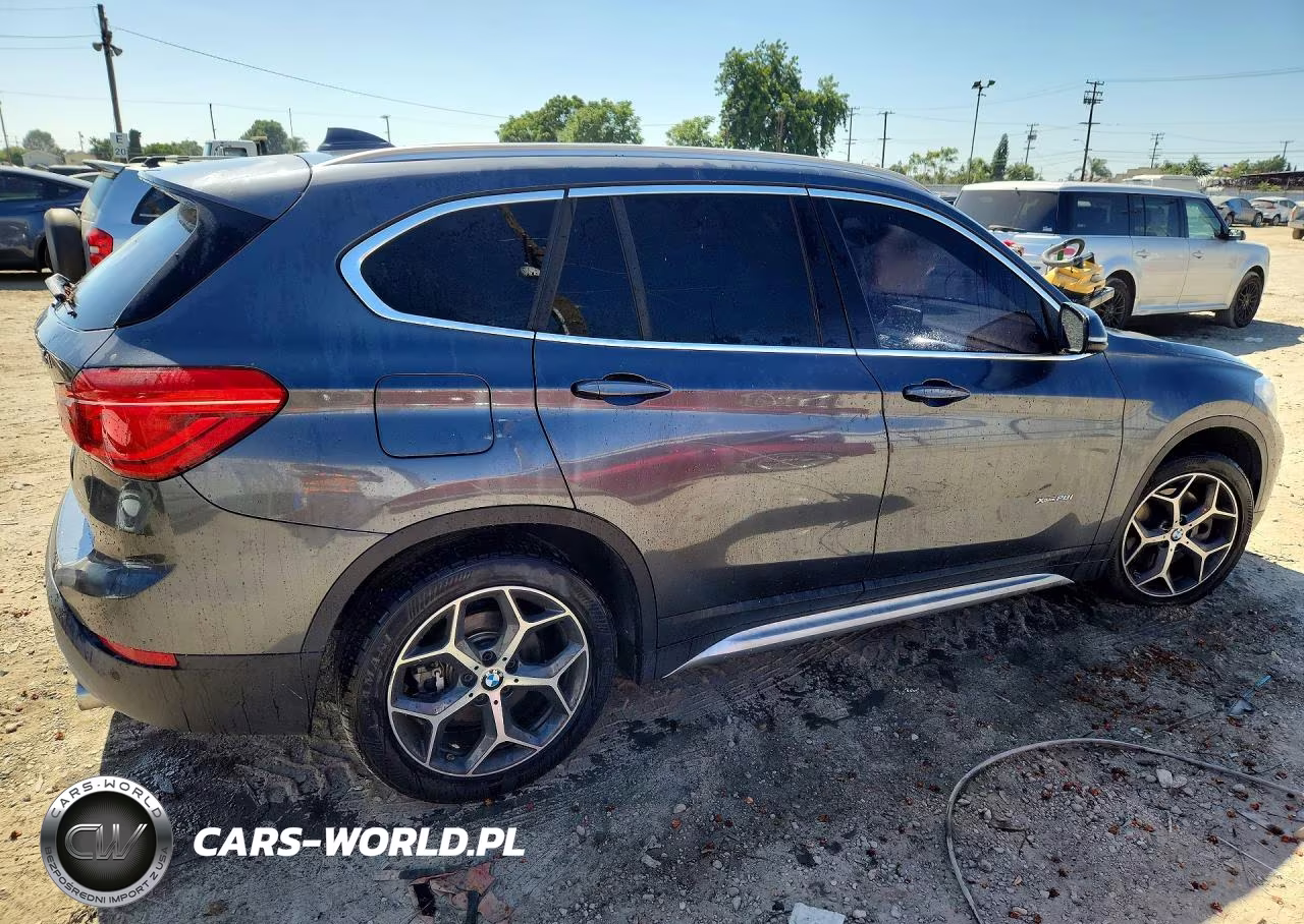 2017 BMW X1 xDrive28I VIN:WBXHT3C36H5F77590 - 3