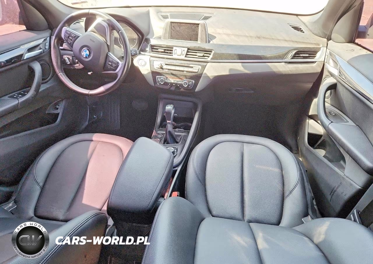 2017 BMW X1 xDrive28I VIN:WBXHT3C36H5F77590 - 8