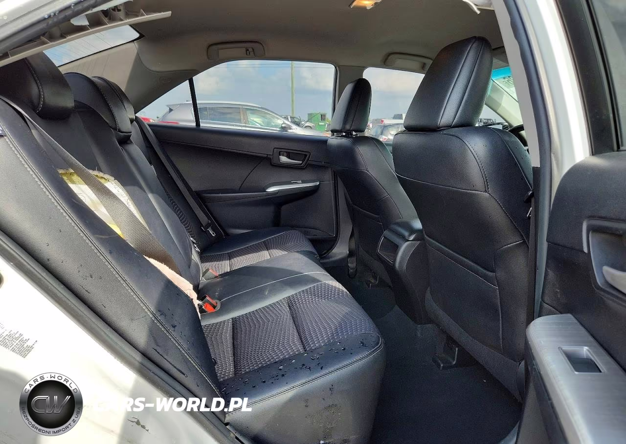 2014 Toyota Camry Se VIN:4T1BF1FK0EU386212 - 10