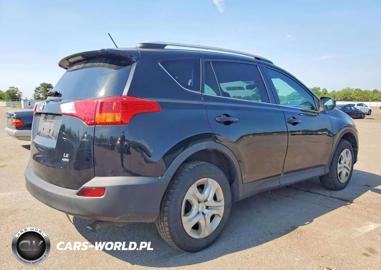2015 Toyota Rav4 Le VIN:2T3BFREV6FW251304 - 3