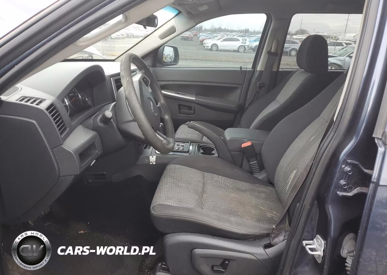 2008 Jeep Grand Cherokee Laredo VIN:1J8GR48KX8C241925 - 13