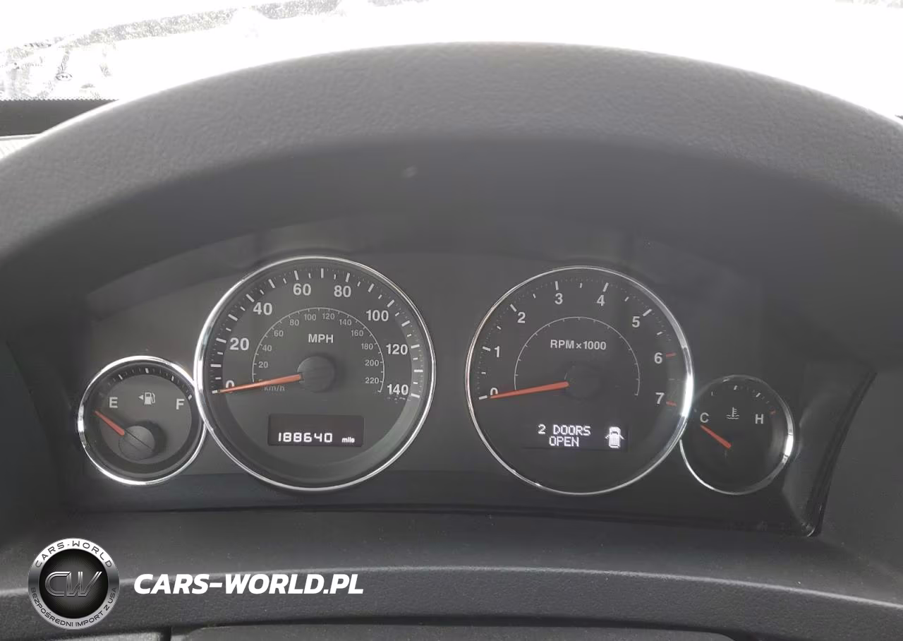 2008 Jeep Grand Cherokee Laredo VIN:1J8GR48KX8C241925 - 17