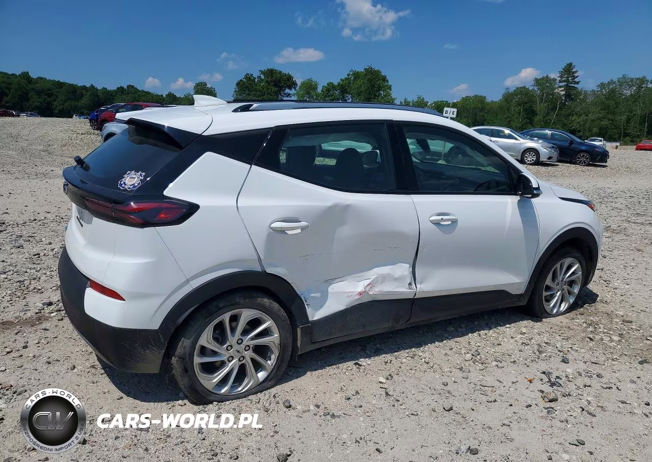 2023 Chevrolet Bolt Euv Lt VIN:1G1FY6S08P4183596 - 3