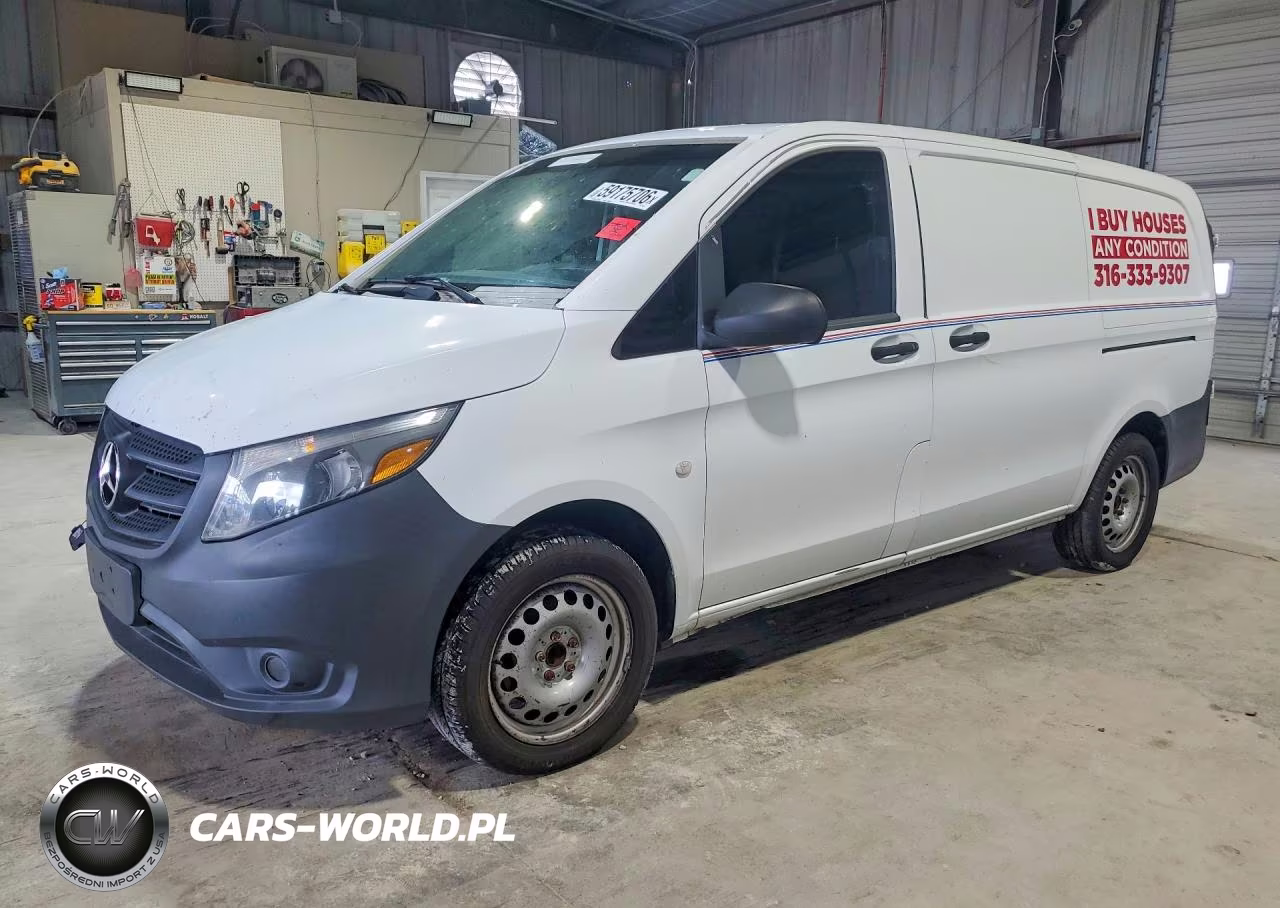2016 Mercedes-Benz Metris