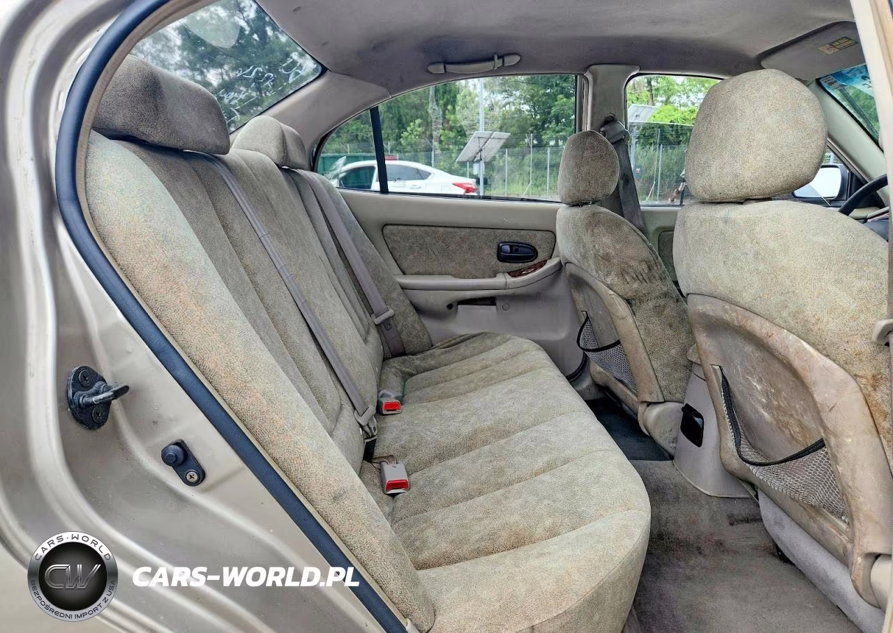 2002 Hyundai Elantra Gls VIN:KMHDN45D42U326719 - 10