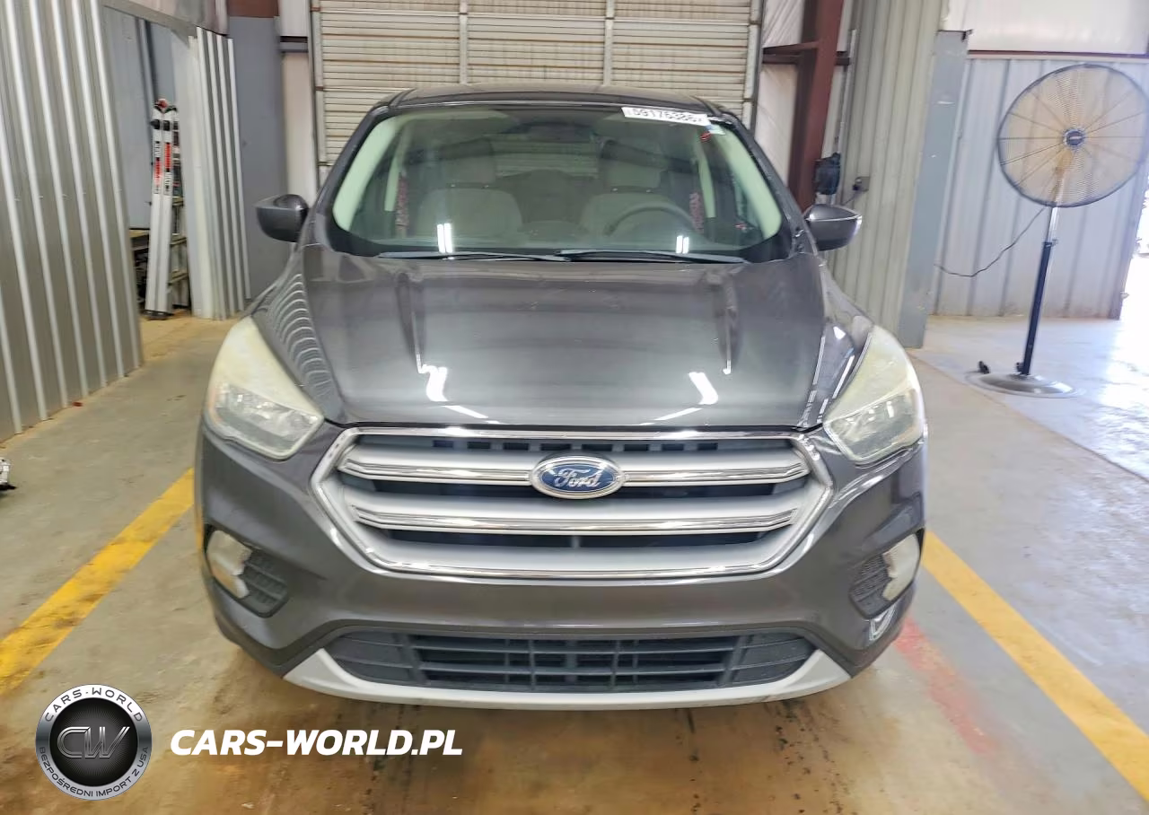 2017 Ford Escape Se VIN:1FMCU0GD9HUB90908 - 5