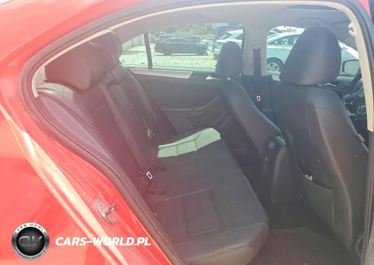 2012 Volkswagen Jetta Tdi VIN:3VWLL7AJ2CM393518 - 10