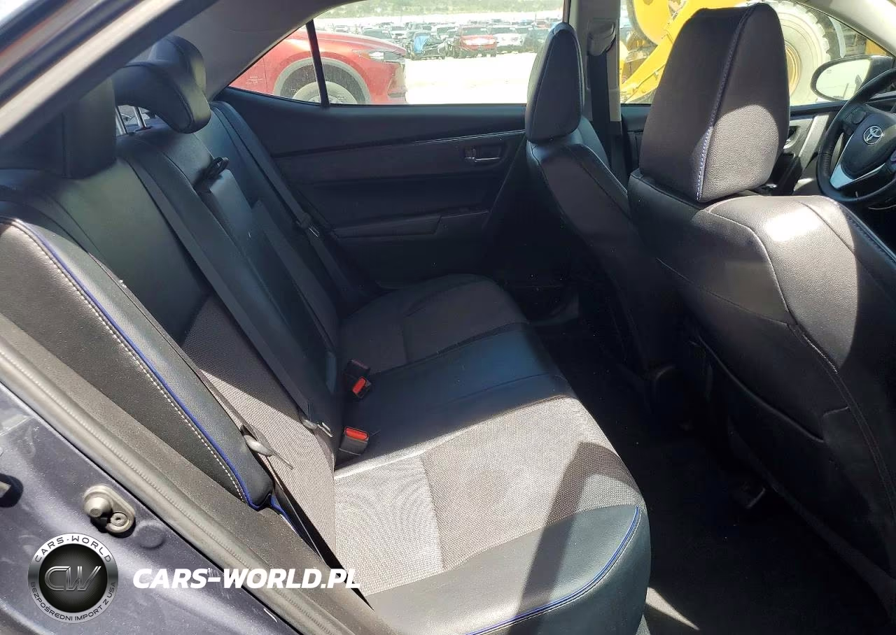 2017 Toyota Corolla Se VIN:5YFBURHE7HP678487 - 10