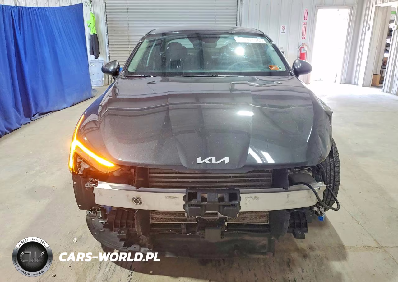 2026 Kia K5 Lxs VIN:KNAG24J76T5433760 - 5