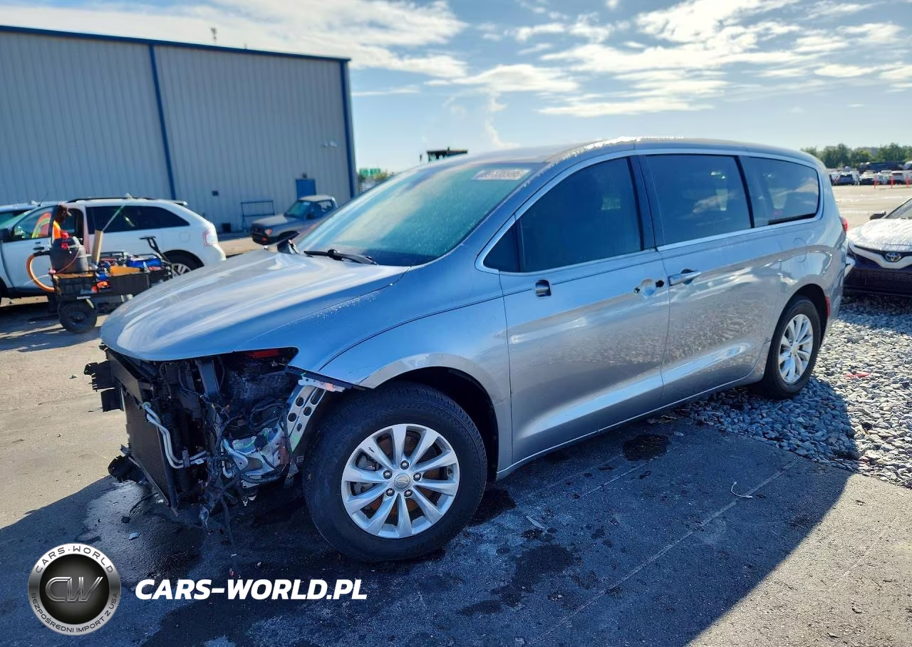 2019 Chrysler Pacifica Touring Plus