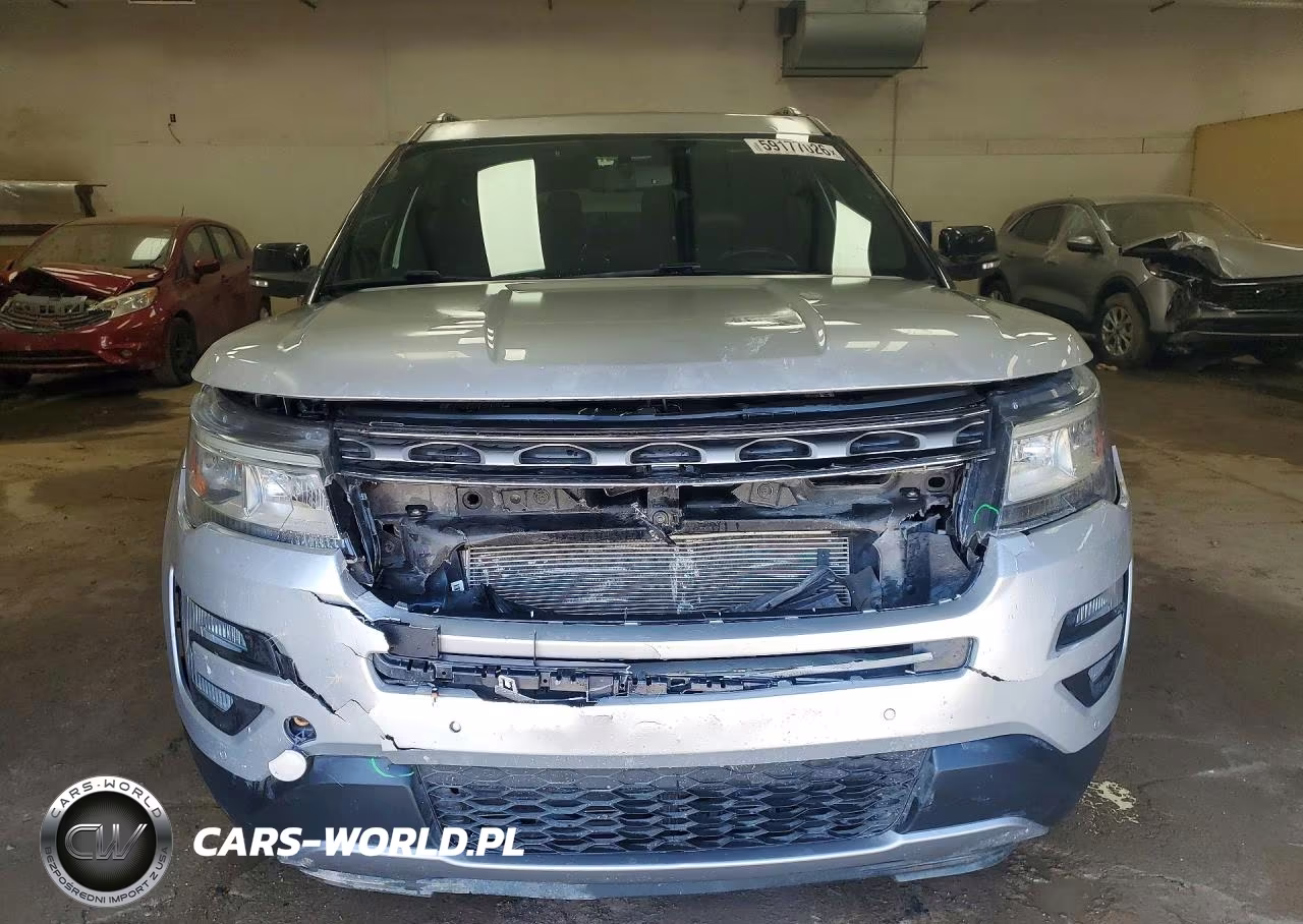 2017 Ford Explorer Xlt VIN:1FM5K8D86HGD83813 - 5