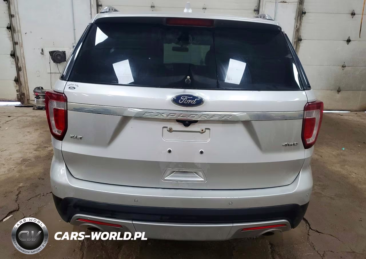 2017 Ford Explorer Xlt VIN:1FM5K8D86HGD83813 - 6