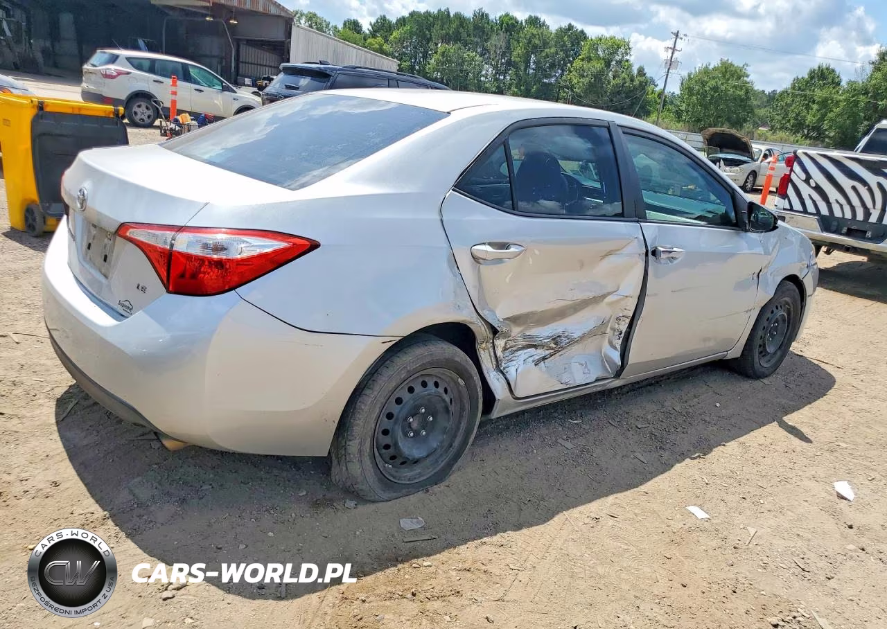 2016 Toyota Corolla Le VIN:5YFBURHE5GP454049 - 3
