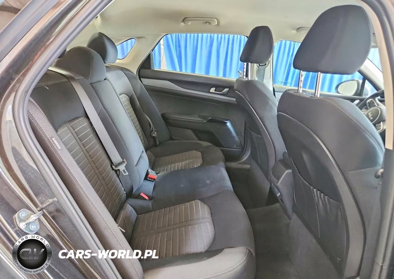 2026 Kia K5 Lxs VIN:KNAG24J72T5430550 - 10