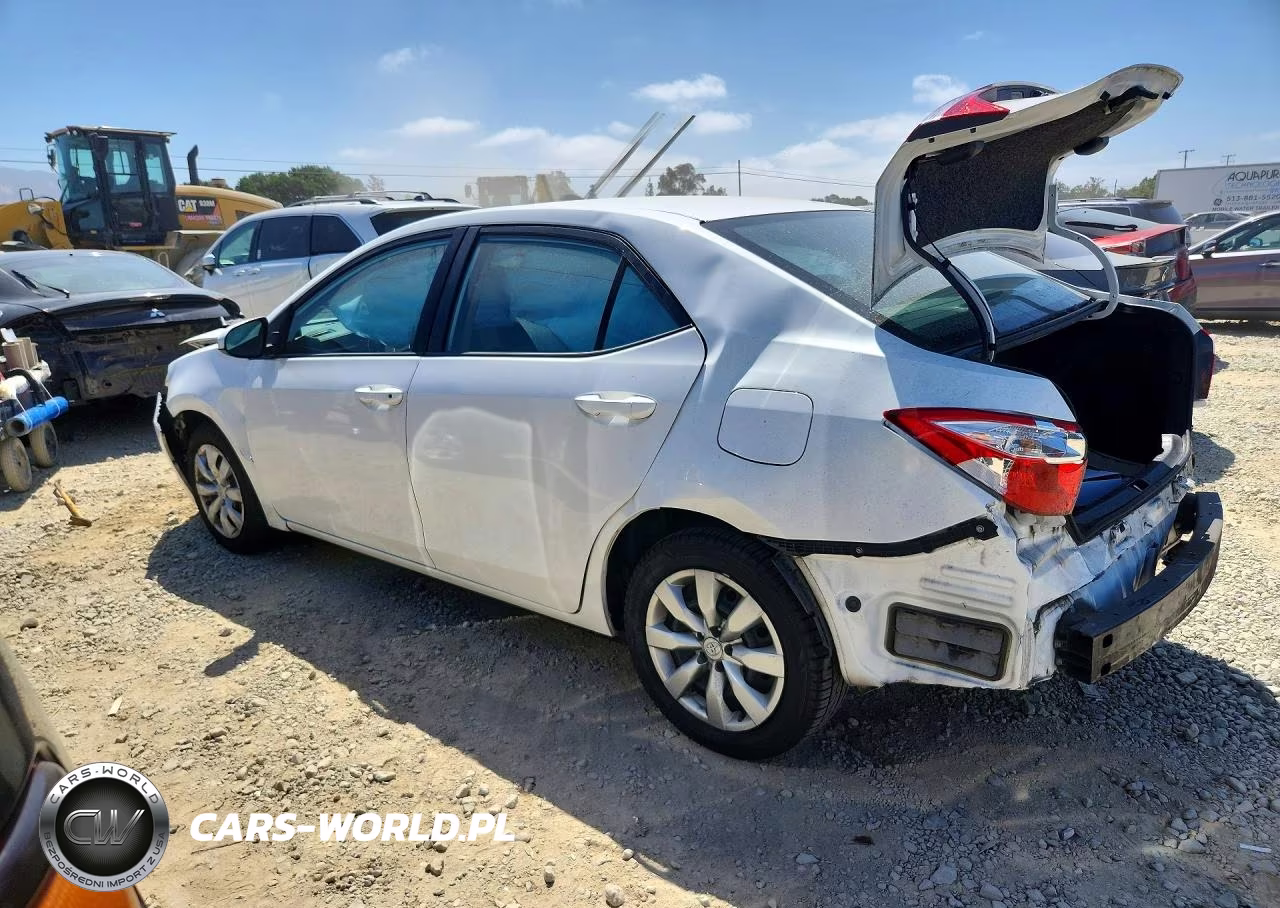 2015 Toyota Corolla Le VIN:5YFBURHE0FP342614 - 2